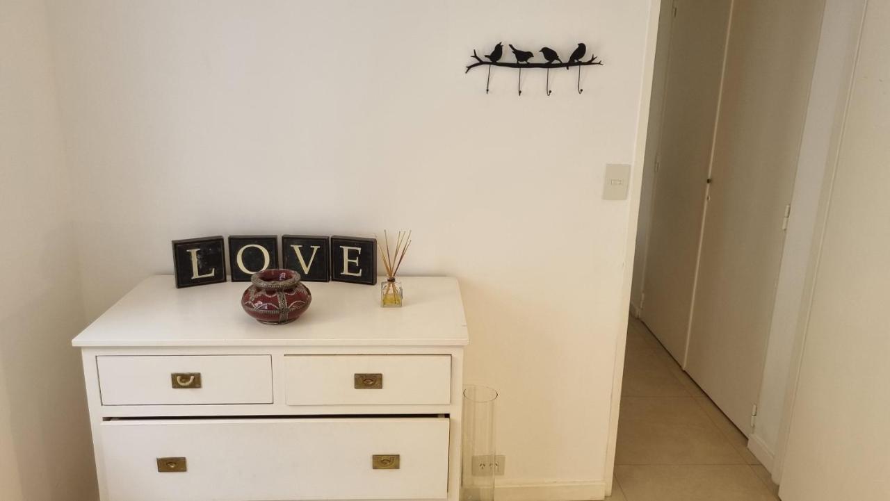 Departamento En Recoleta Apartment บัวโนสไอเรส ภายนอก รูปภาพ